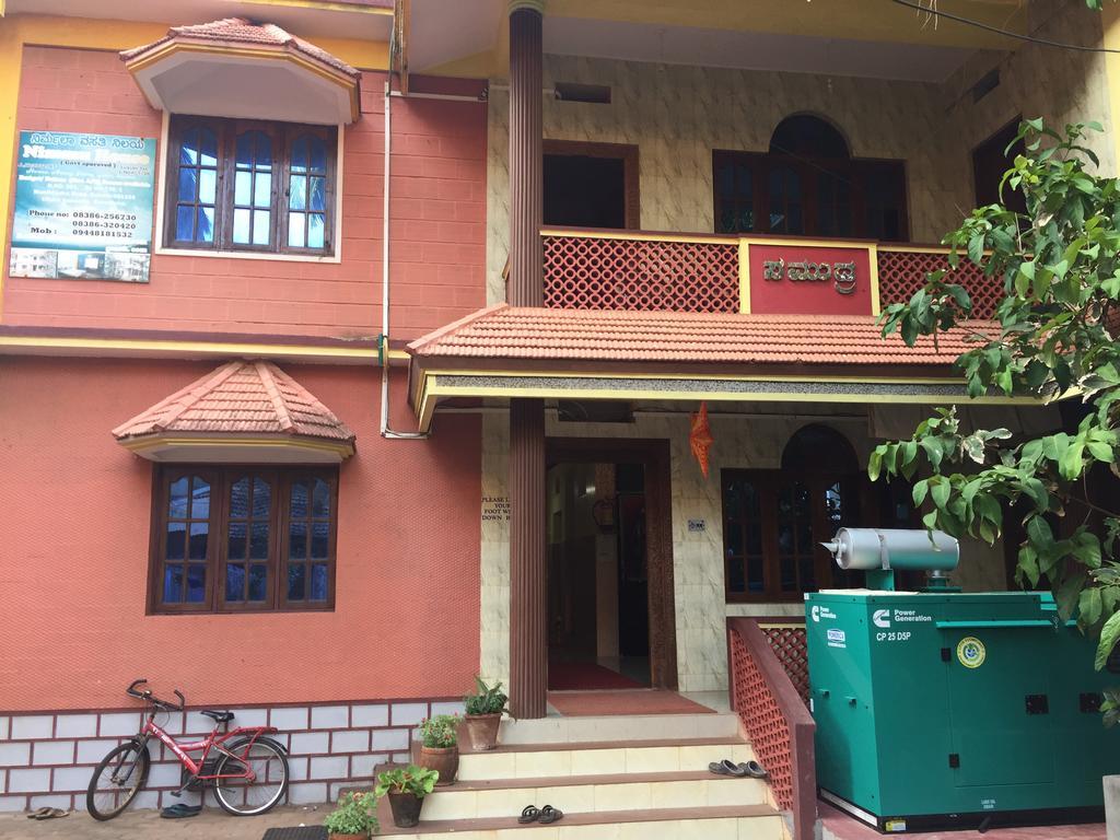 Nimmu House Hotel Gokarna  Exterior photo